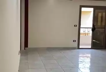 Apartments For rent - 3 rooms - floor 4