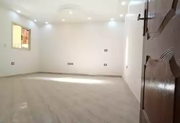 Apartments For sale - 3 rooms - floor 1