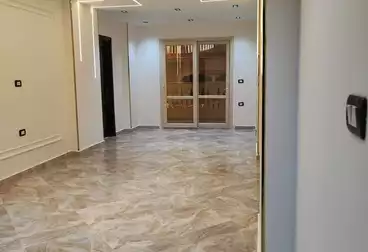 Apartments For sale - 3 rooms - floor 1