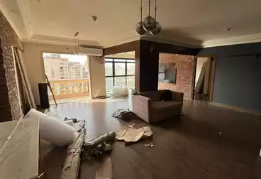 Apartments For sale - 3 rooms - floor 9