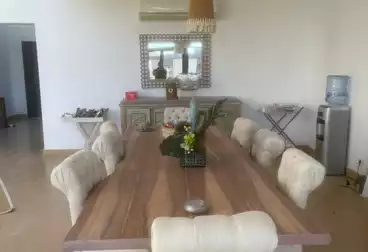 Separate Villa For sale - 5 rooms