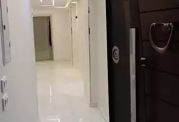 Apartments For sale - 3 rooms - floor 9