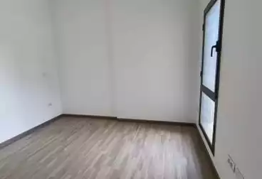 Apartments For sale - 3 rooms - floor 4