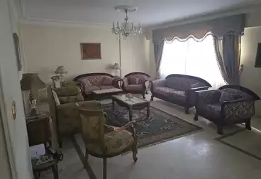 Furnished Apartment For sale - 3 rooms - floor 9