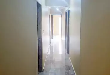 Apartments For sale - 4 rooms - floor 4