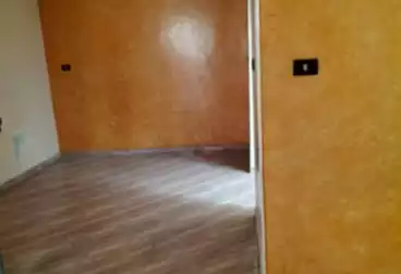 Building For sale - 3 rooms