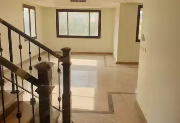 فلل للإيجار - 6 غرف