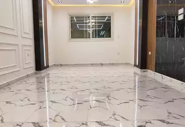 Apartments For sale - 2 rooms - floor 4