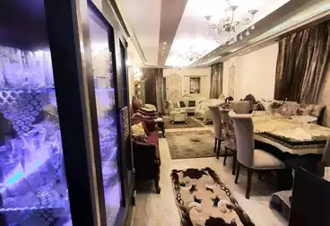 Furnished Apartment For sale - 3 rooms - floor 2