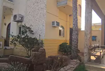 Villas For sale - 6 rooms