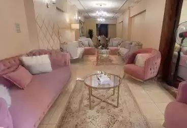 Apartments For sale - 3 rooms - floor 1