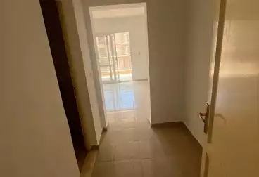 Apartments For sale - 3 rooms - floor 4