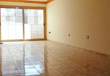 Apartments For sale - 2 rooms - floor 4