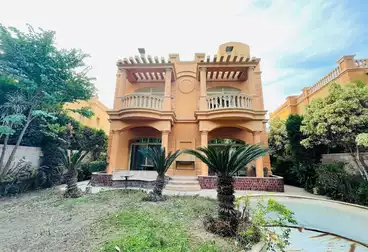 Villas For sale - 7 rooms