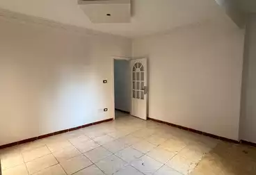 Apartments For sale - 2 rooms - floor 3