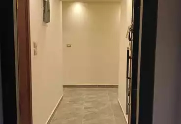 Apartments For sale - 3 rooms - floor 1