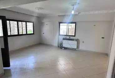 Apartments For sale - 3 rooms - floor 2