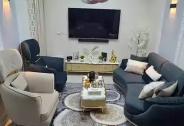 Furnished Apartment For sale - 3 rooms - floor 17