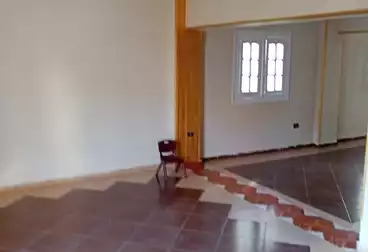 Apartments For sale - 2 rooms - floor 4