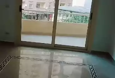 شقق للبيع - 2 غرف - بالدور 0
