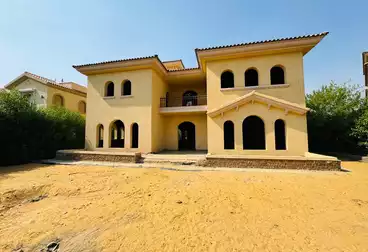 فيلا منفصلة للبيع - 5 غرف