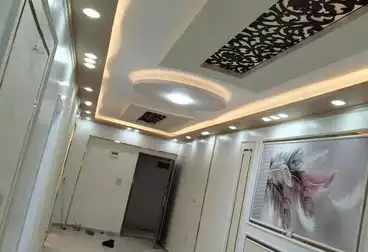 Apartments For sale - 2 rooms - floor 1