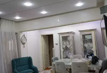 Apartments For sale - 2 rooms - floor 4
