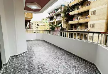Apartments For sale - 3 rooms - floor 2
