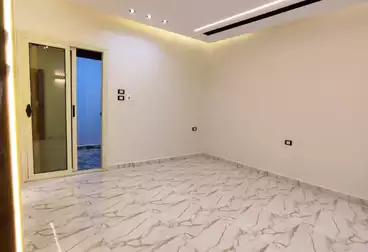 Apartment with Garden For sale - 3 rooms - floor 0