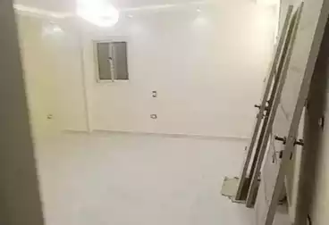 Apartments For rent - 3 rooms - floor 8