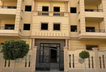 Apartments For sale - 4 rooms - floor 2