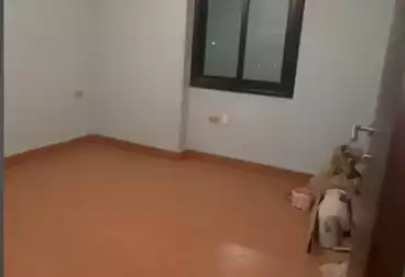 Apartments For sale - 3 rooms - floor 1