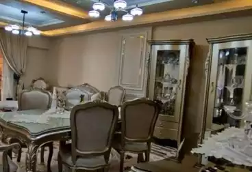 Apartment with Garden For sale - 3 rooms - floor 8