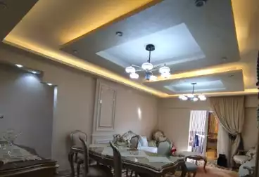 Apartments For sale - 3 rooms - floor 8