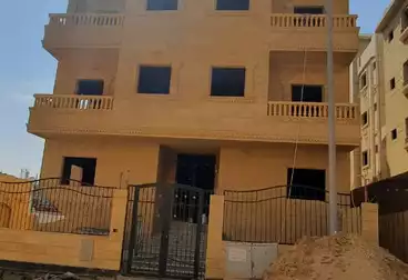 Apartments For sale - 3 rooms - floor 1
