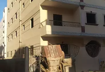 Building For sale - 35 rooms - floor 5