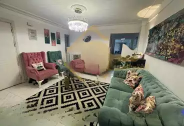 Apartments For sale - 3 rooms - floor 2