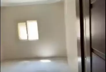 Apartments For rent - 3 rooms - floor 4