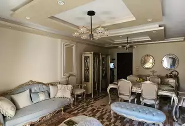 Apartments For sale - 3 rooms - floor 8