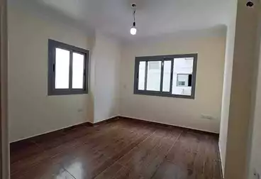 undefined undefined - 2 rooms - floor 6