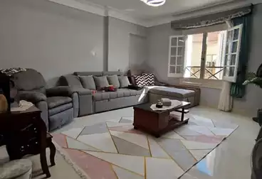 Apartments For sale - 3 rooms - floor 8