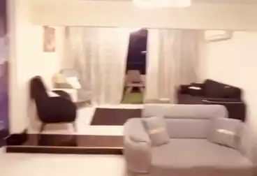 Furnished Apartment For sale - 2 rooms - floor 8