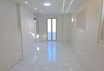 undefined undefined - 2 rooms - floor 5