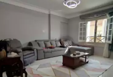 Apartments For sale - 3 rooms - floor 8