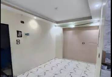 Apartments For sale - 2 rooms - floor 5