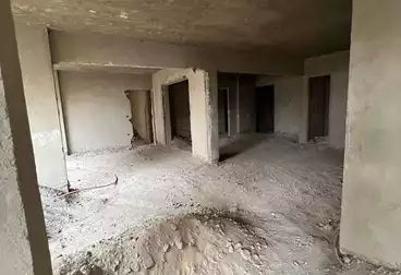 Apartments For sale - 5 rooms - floor 8