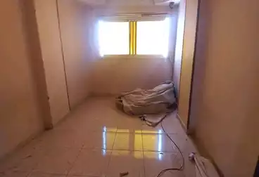 Apartments For sale - 2 rooms - floor 7