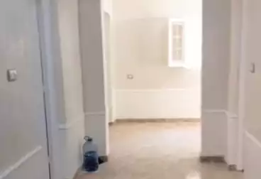 House / Home For sale - 3 rooms