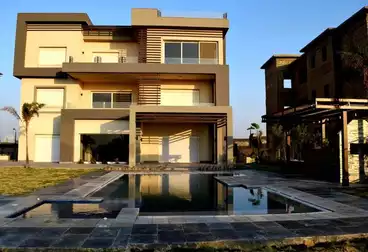 Villas For sale - 5 rooms