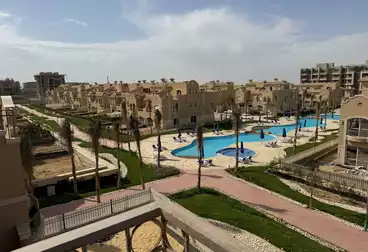 توين هاوس للبيع - 4 غرف